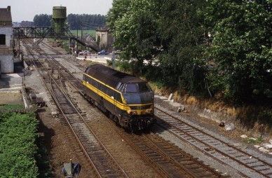 Leuze - TH 85-6518.jpg